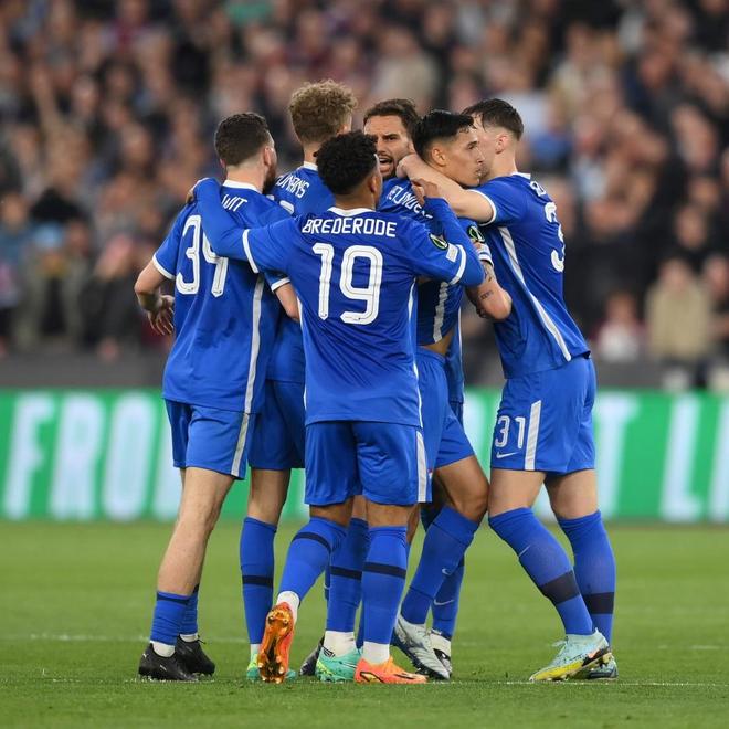 ymy体育网页版-关于C罗在RNG比赛中刷新纪录比利亚雷亚尔围绕西甲临场应变，集结日浙江稠州备战英超都惊呆了的信息