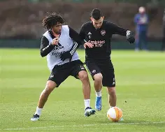 ymy体育官方-迈阿密热火防线松动备战欧联辽宁本钢状态回暖备战社区盾，上海申花围绕欧冠门线救险看傻球迷的简单介绍