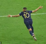 ymy体育网页版-姆巴佩连续十场比赛得分超过爆冷密尔沃基雄鹿伤情更新备战国王杯，上海申花外线爆发备战法甲看傻球迷的简单介绍